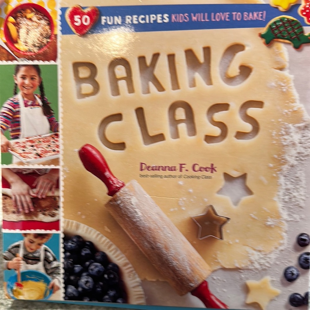 Perfect condition, never used Baking Class Cookbook for kids